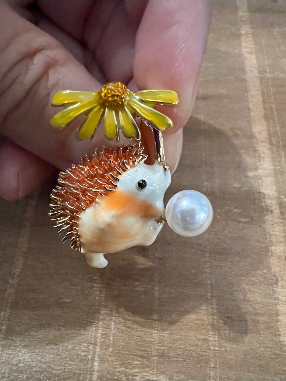 3/$18 Yellow & Orange Hedgehog Pendant with Pearl Accent Lot 253